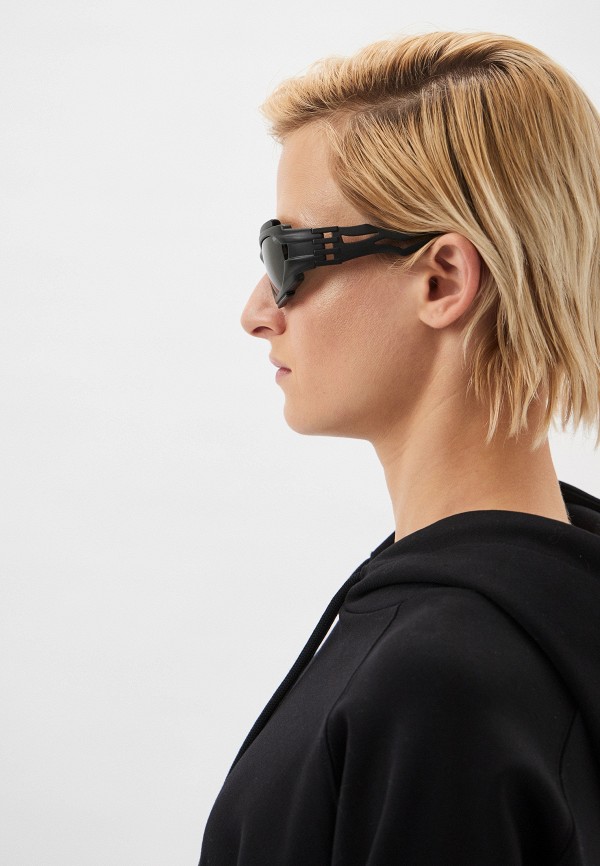 фото Очки солнцезащитные burberry