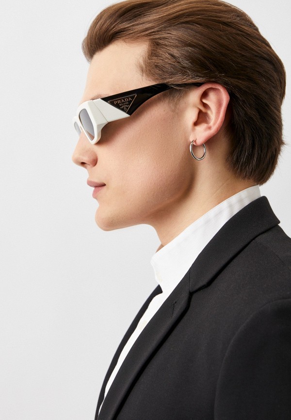 фото Очки солнцезащитные prada