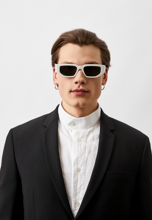 фото Очки солнцезащитные prada