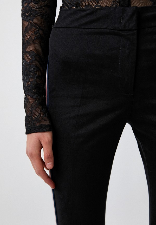 фото Брюки love moschino