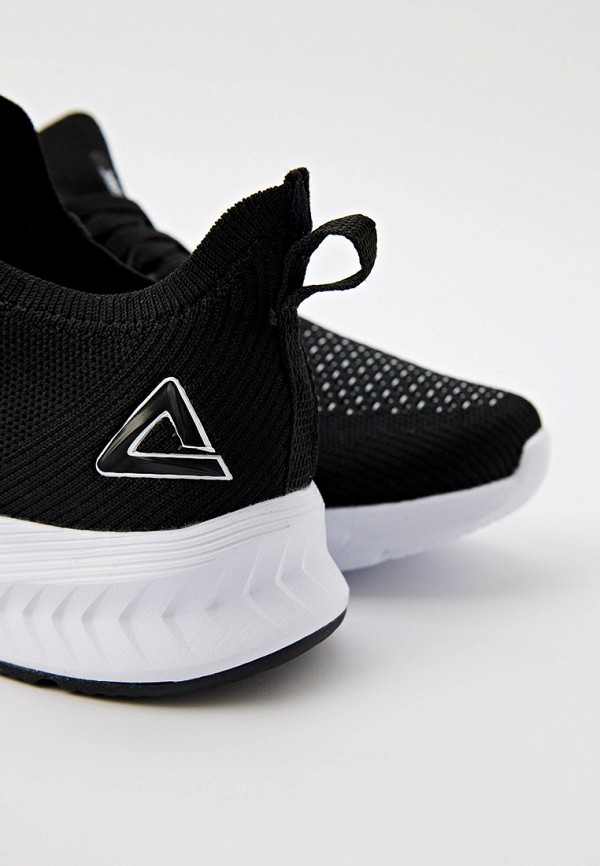 фото Кроссовки peak