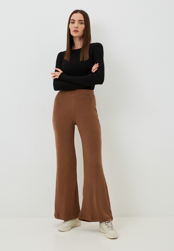 фото Брюки j.b4