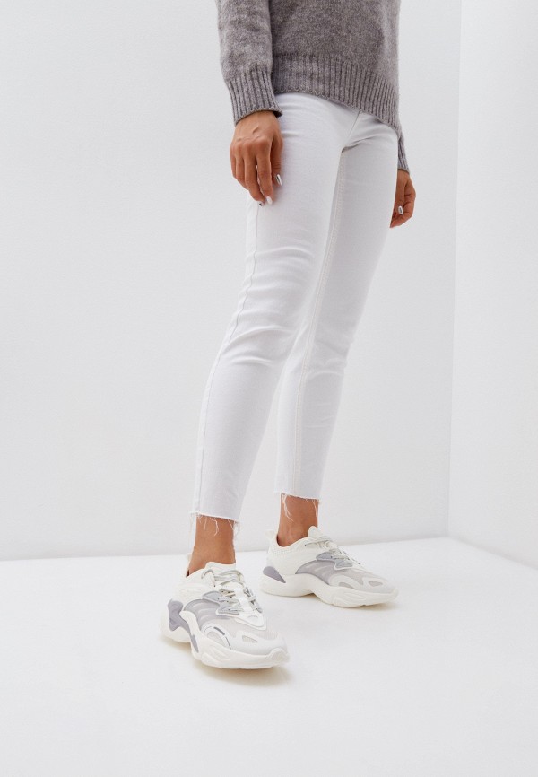 фото Кроссовки xtep