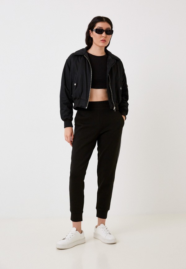 фото Брюки спортивные guess