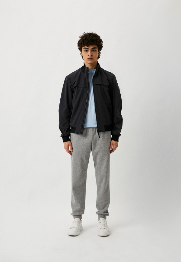 фото Ветровка peuterey