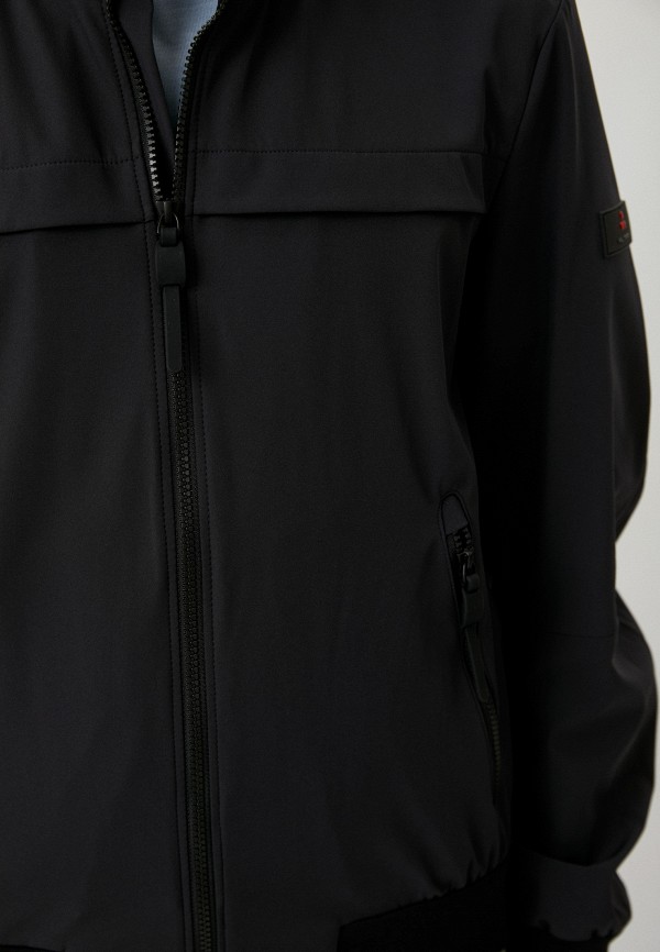 фото Ветровка peuterey