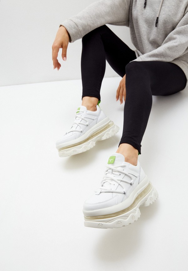 фото Кроссовки b2b black to black