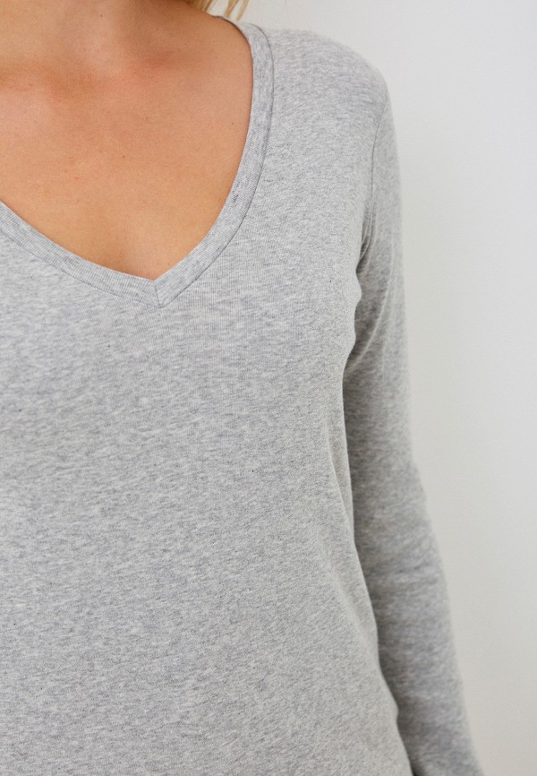 фото Лонгслив united colors of benetton