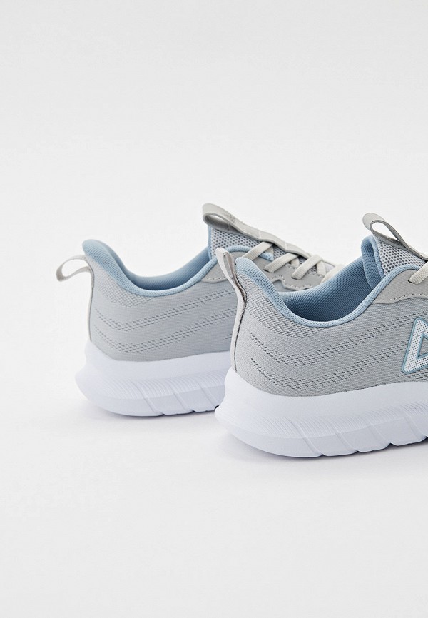 фото Кроссовки peak