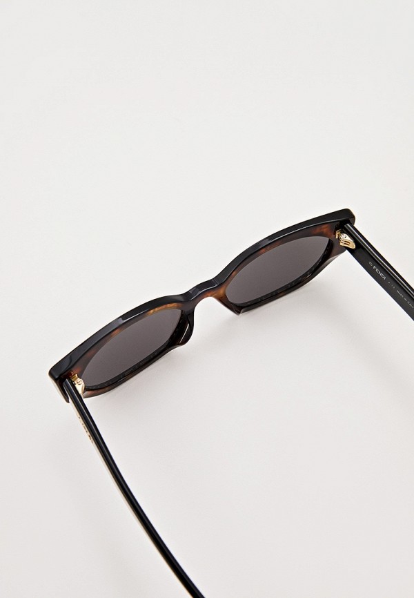 фото Очки солнцезащитные fendi