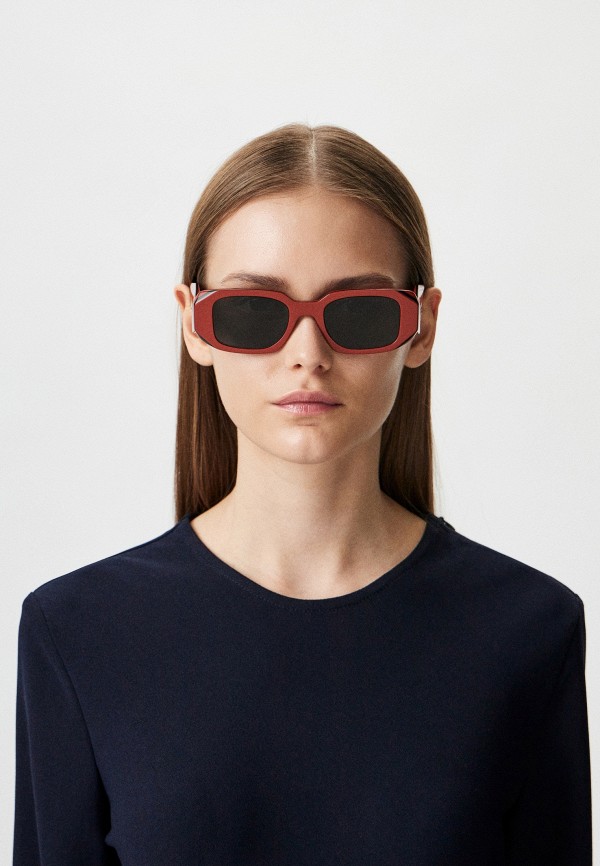 фото Очки солнцезащитные prada