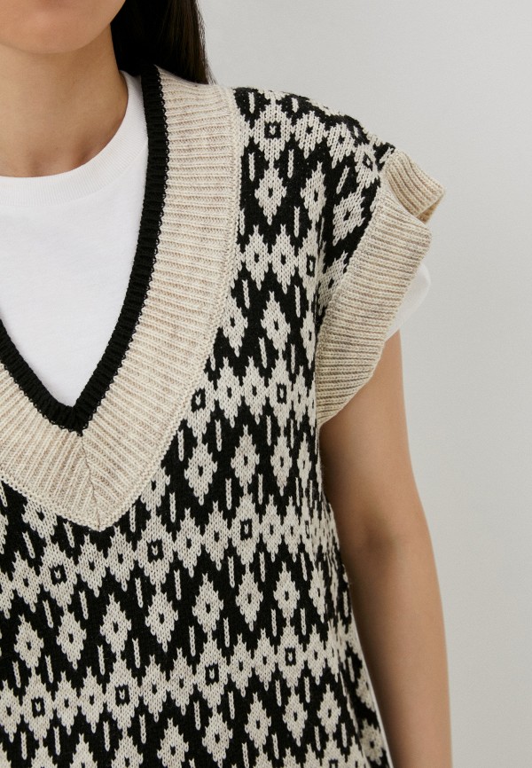 фото Жилет vickwool