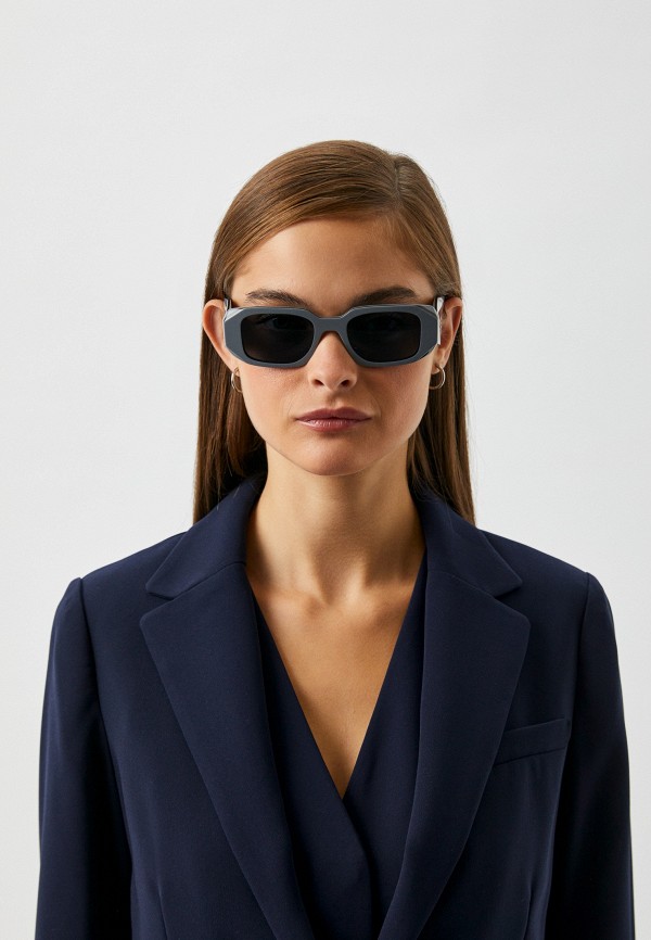 фото Очки солнцезащитные prada