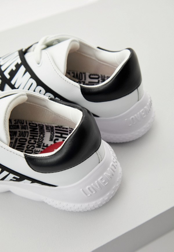 фото Кроссовки love moschino