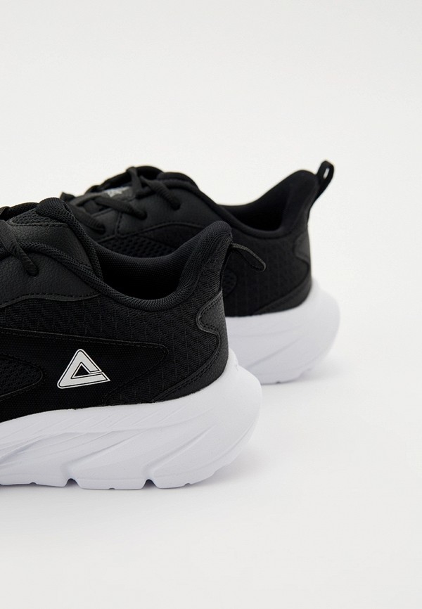 фото Кроссовки peak