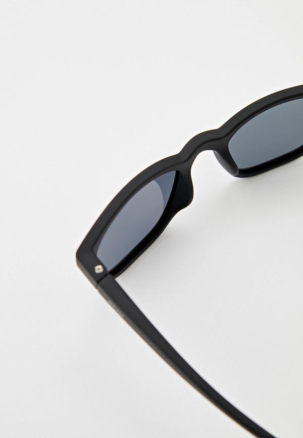 фото Очки солнцезащитные invu