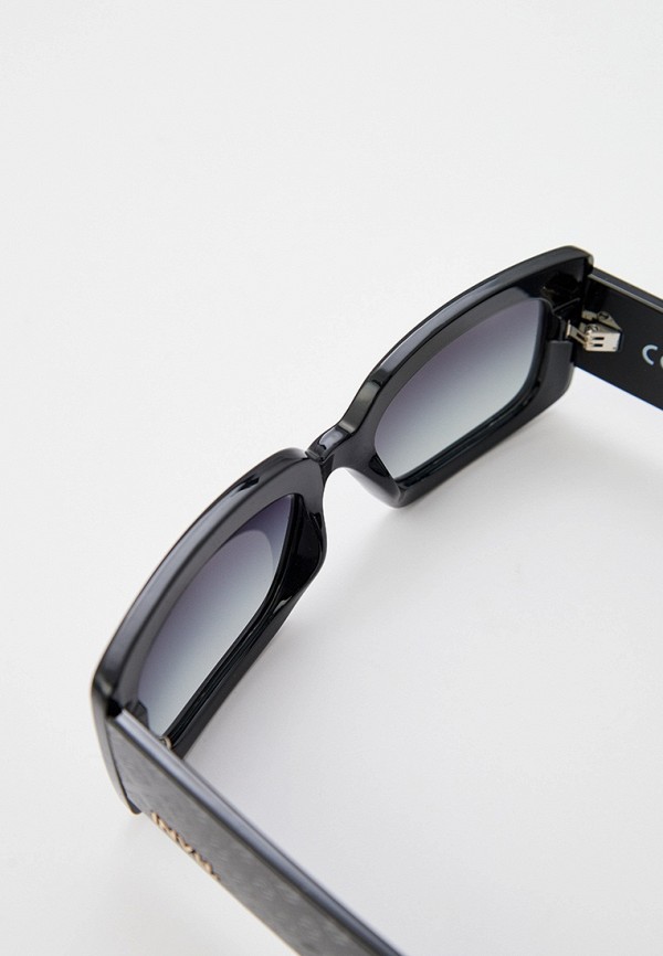 фото Очки солнцезащитные invu