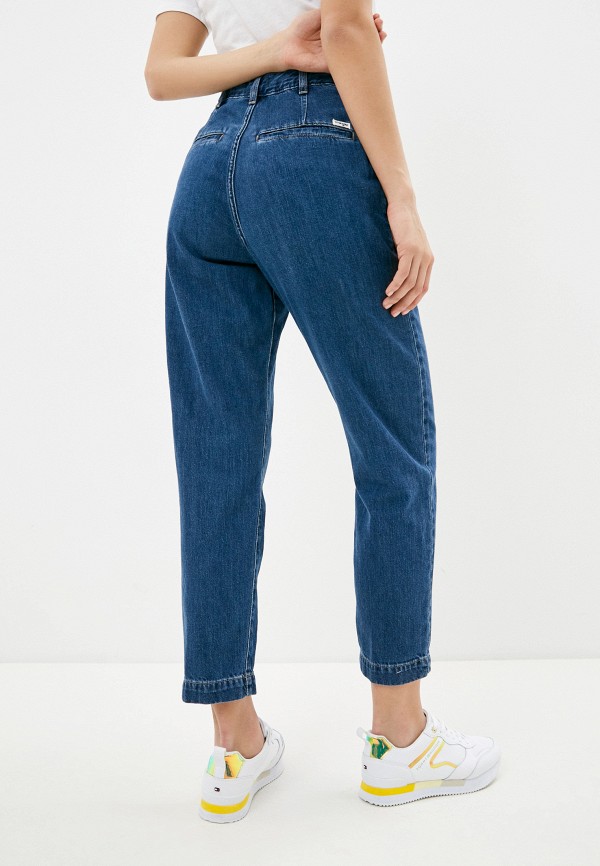 фото Джинсы wrangler