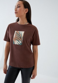 Футболка, Zarina, цвет: коричневый. Артикул: MP002XW04OB2. Одежда / Футболки и поло