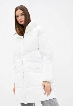 Куртка утепленная, Twinset Milano, цвет: белый. Артикул: RTLAAX588201. Одежда / Twinset Milano