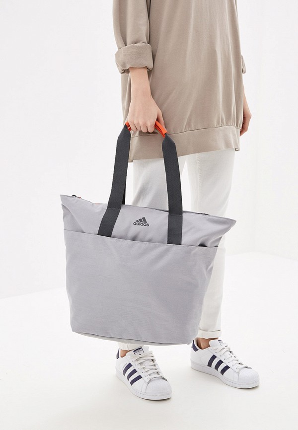 Сумка спортивная adidas W TR ID TOTE G, цвет: серый, AD002BWFKNP7 — купить  в интернет-магазине Lamoda