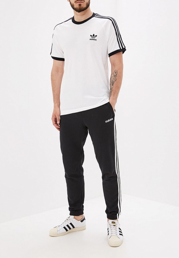 Футболка adidas Originals 3-STRIPES TEE купить за 2 699 ₽ в интернет-магазине Lamoda.ru