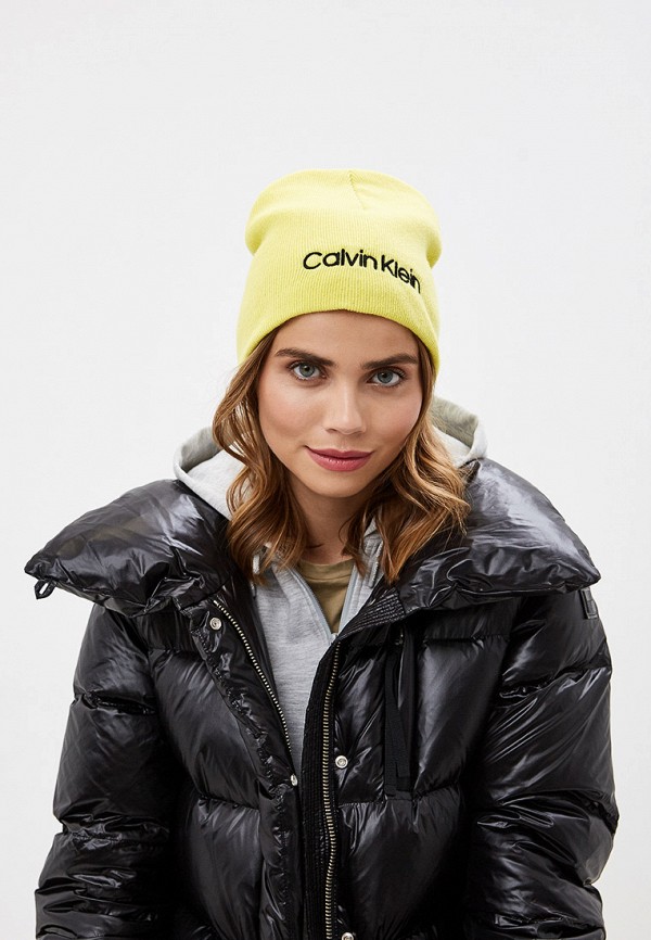Купить Шапку Calvin Klein Женская
