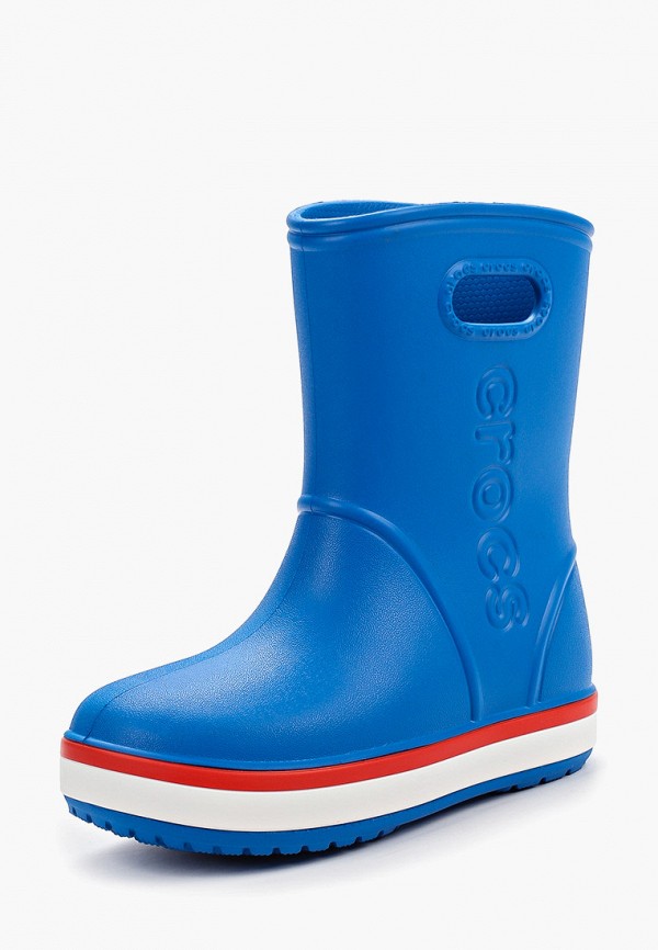 crocs in rain