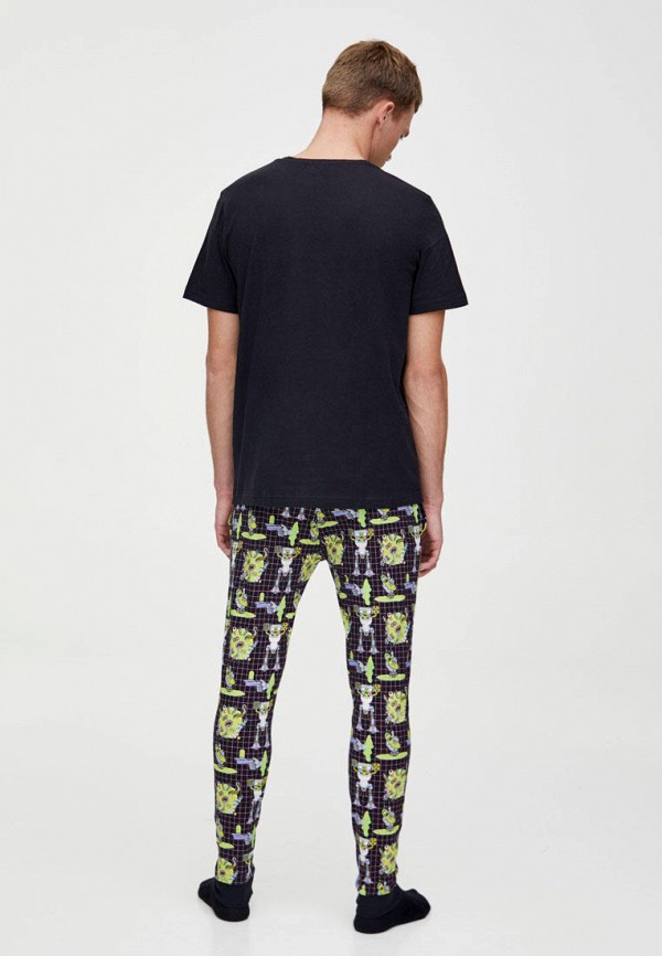 Pijama rick y morty pull and bear best sale