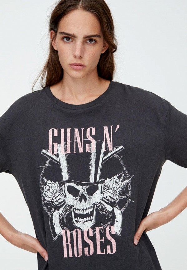 pull and bear guns n roses t shirt
