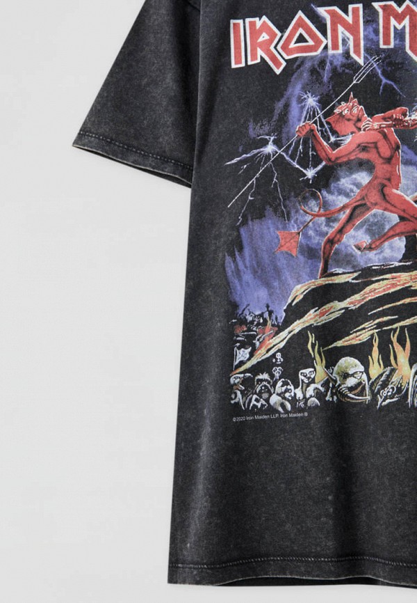 pull and bear pantera t shirt