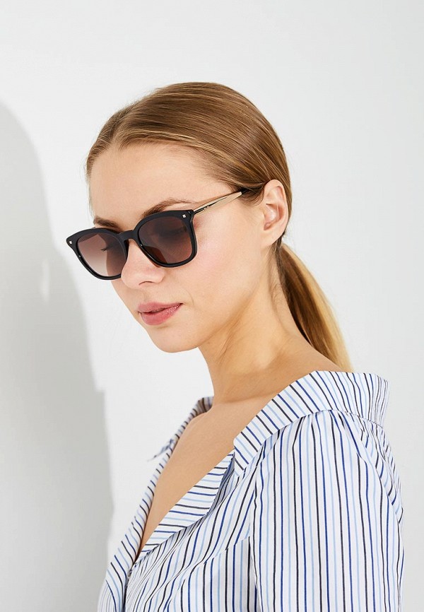 Очки солнцезащитные Max Mara MM NEEDLE III 06K, цвет: черный