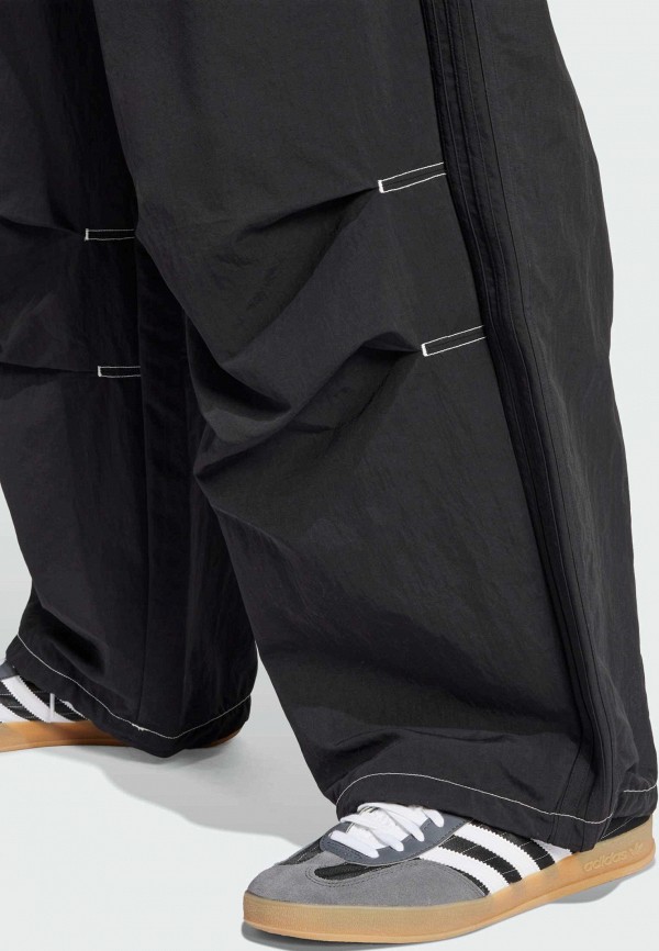 adidas Брюки - Parachute - фото 5