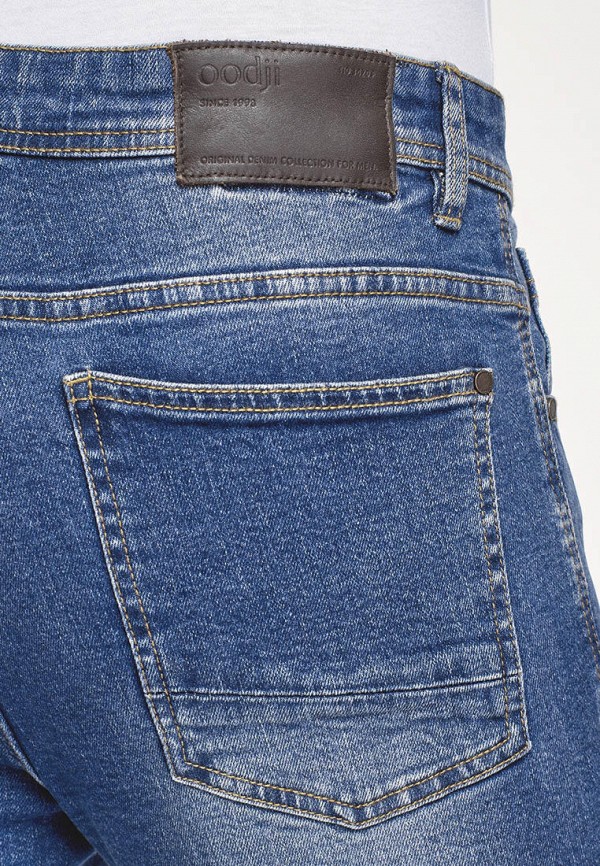 oodji Джинсы - фото 4