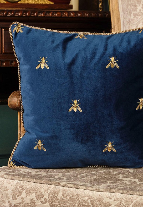 Moroshka Подушка декоративная - бархатная с вышивкой Zolotoy Roy 40х40 см - фото 6