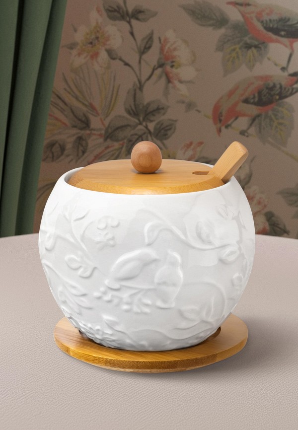 Elan Gallery Сахарница - 620 мл 12х12х12 см Птички на ветке, с ложкой и деревянной крышкой, на деревянной подставке - фото 3