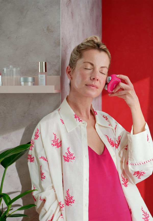 Foreo Массажер для лица - микротоковый, с 5 уровнями интенсивности - фото 5