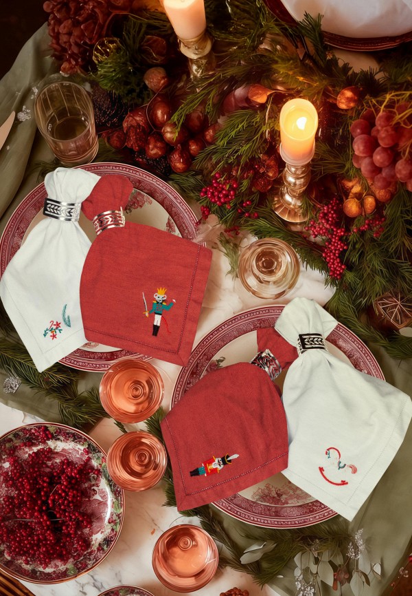 Bellehome Салфетки сервировочные 4 шт. - Рождественская сказка с вышивкой 4 шт. хлопок/лен - фото 1