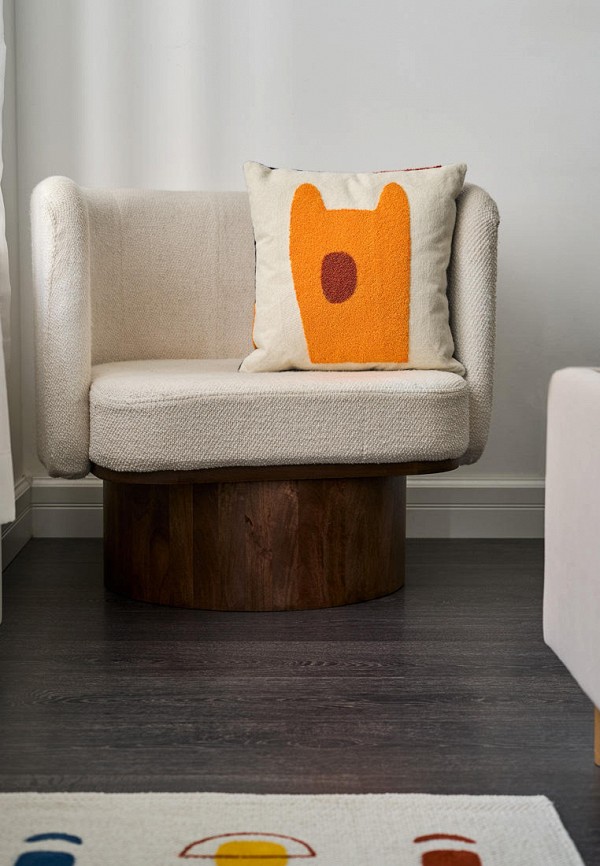 Moroshka Подушка декоративная - двусторонняя с вышивкой Kira 40х40 см - фото 4