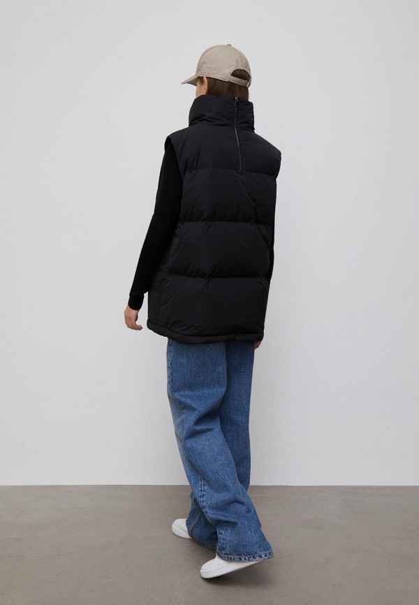 12 STOREEZ Жилет утепленный - фото 3