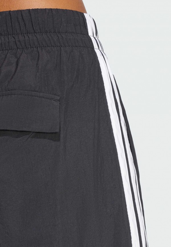 adidas Брюки спортивные - Essentials 3-Stripes Lifestyle Woven Parachute - фото 5