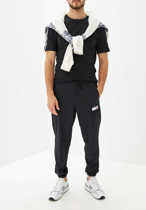 New Balance Брюки спортивные - NB ATHLETICS WINDBREAKER PANT - фото 2