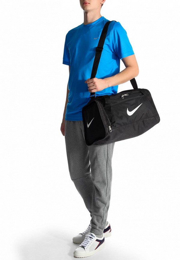 Nike brasilia 6 top small duffel bag