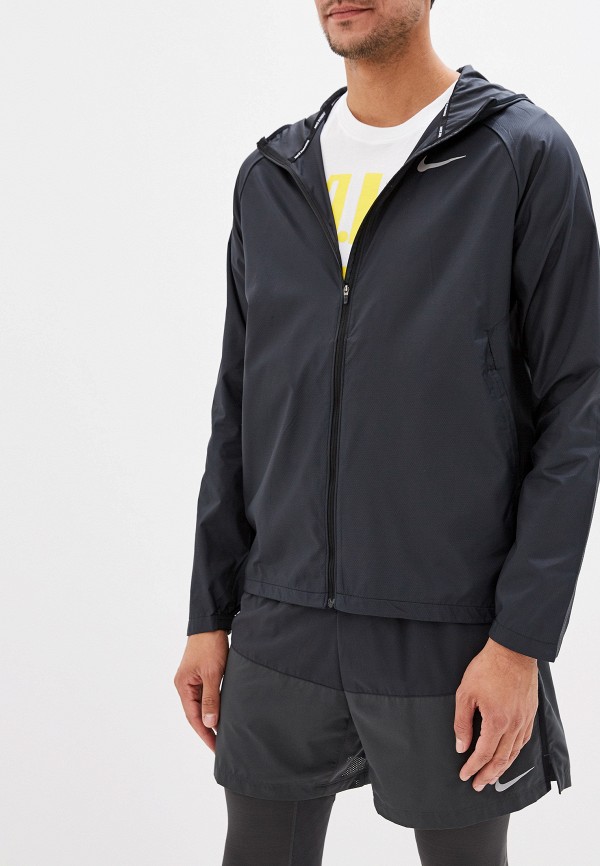 Nike Ветровка Essential Men's Hooded Running Jacket