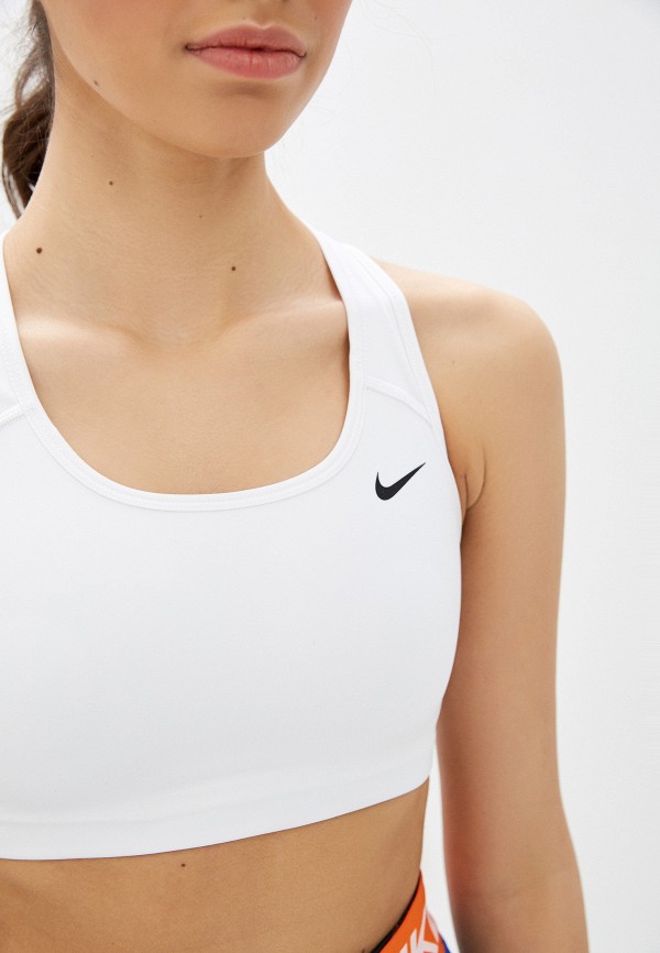 Nike Топ спортивный - NIKE SWOOSH BRA NON PAD - фото 4