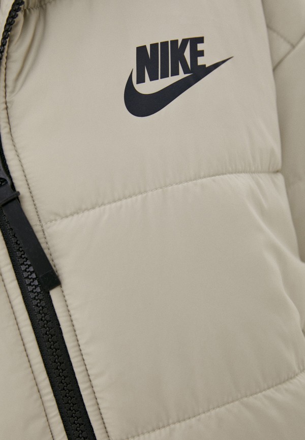 nike core synthetic jacket