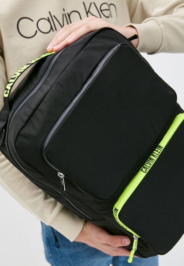 Calvin klein performance top bag