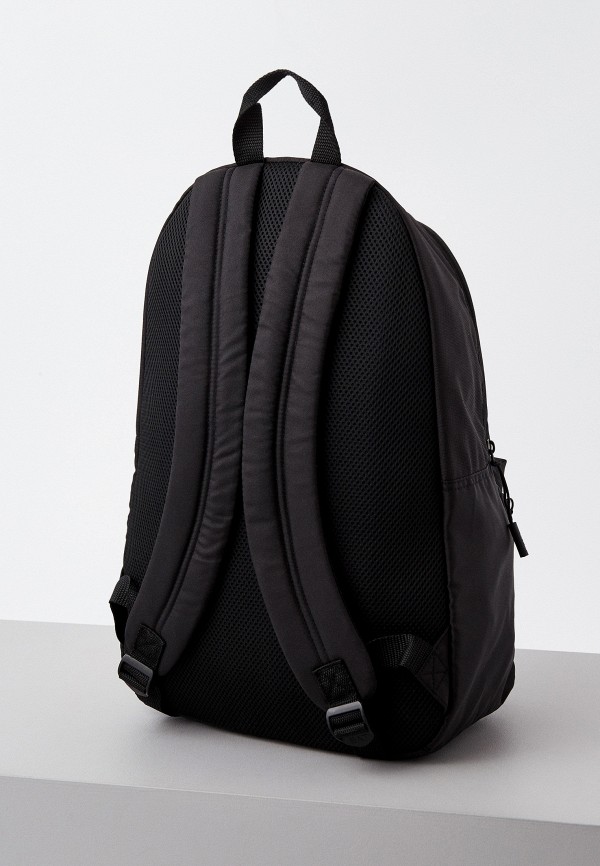 ea7 train core backpack