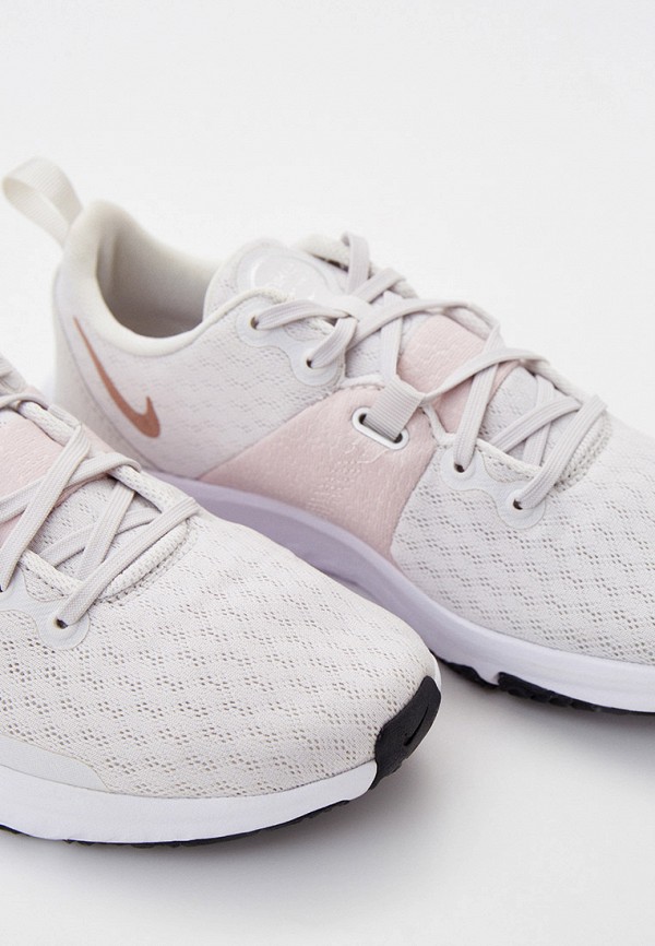 nike wmns nike city trainer