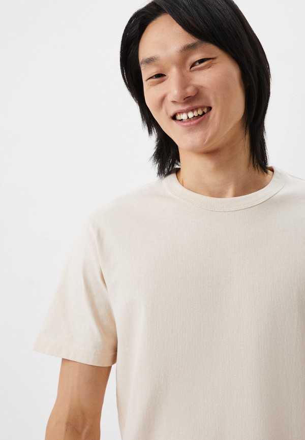 Футболка UNIQLO Uniqlo U, цвет: бежевый, RTLACG502801 — купить в ...